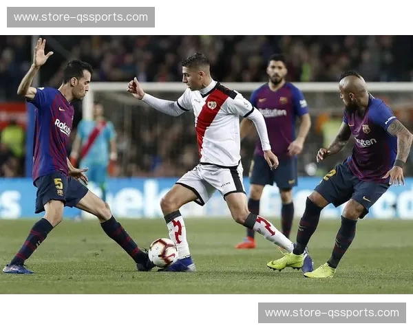 诺坎普与梅斯塔利亚的冰火之歌:为何“巴萨vs瓦伦西亚视频”是你无法拒绝的绿茵盛宴?